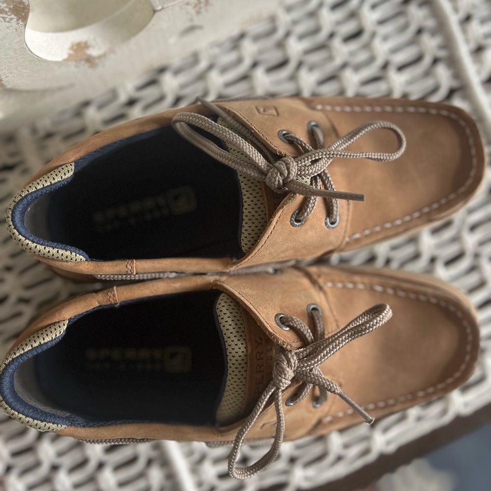 🦈 Sperry Top-Sider Big Boys size 6 Boat Shoes 🦈 - Picture 3 of 6